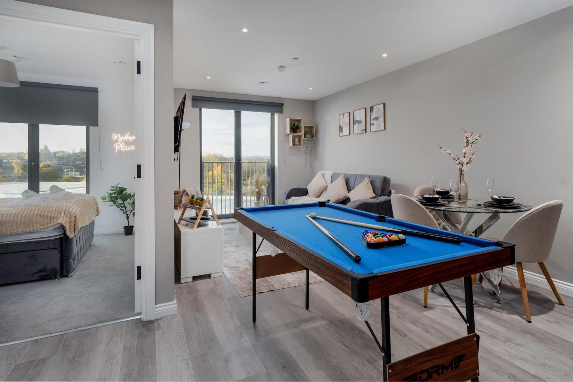 Springwell Suite - City Centre - Balcony & Pool Table - 3 Bed Leeds  Exterior foto